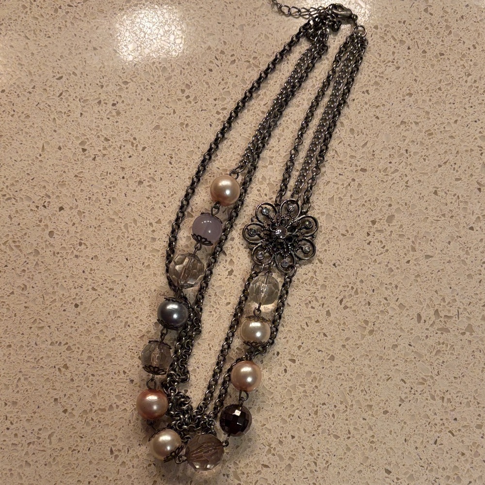 NECKLACE - silver chain w/flower and colorful beads silver/antiqued (3 chains)